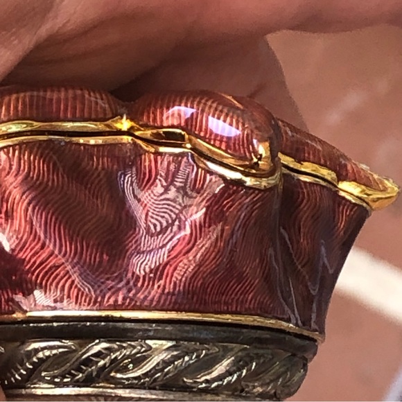 Edgar Berebi Vintage Limited Edition Enamel Trinket Box Lid Doubles As A Brooch - Picture 13 of 14